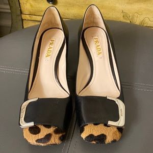 Authentic Prada leather Shoes Excellent condition